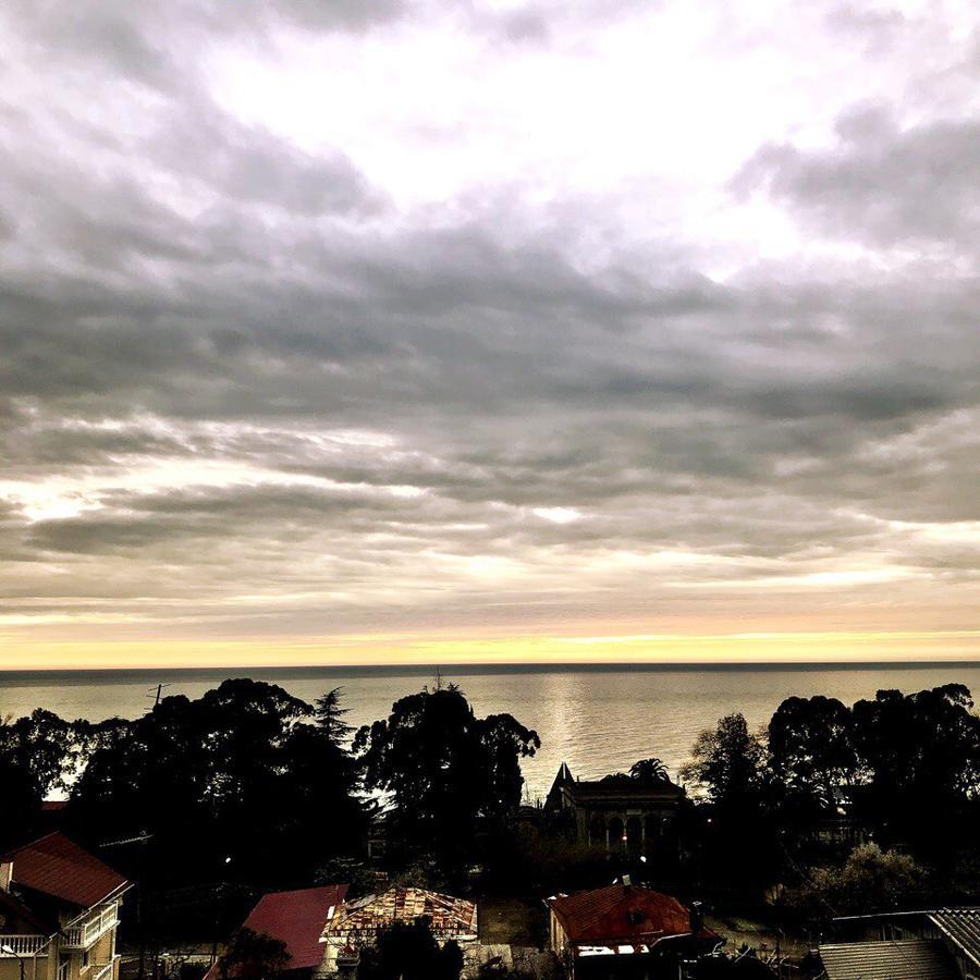 Sunset Guest House Gagra Eksteriør billede